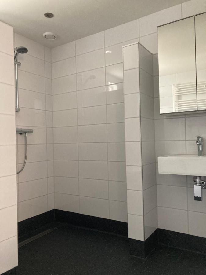 Vakantiehuis 'T Laaisterplakky Zonder Drempels Oude Bildtzijl Exterior foto
