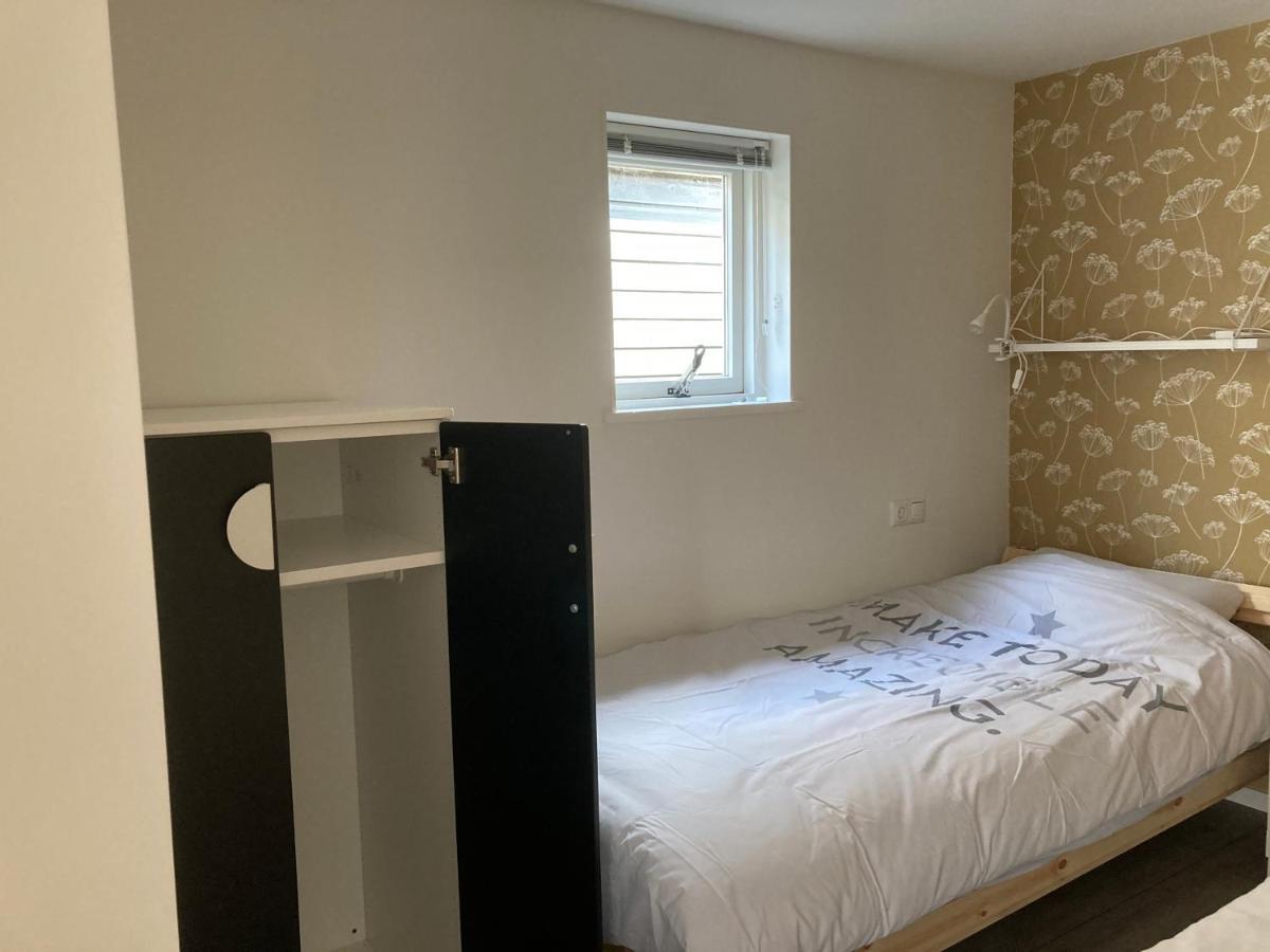 Vakantiehuis 'T Laaisterplakky Zonder Drempels Oude Bildtzijl Exterior foto