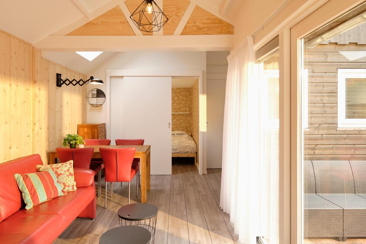 Vakantiehuis 'T Laaisterplakky Zonder Drempels Oude Bildtzijl Exterior foto